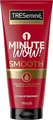 Tresemmé 1 Minute WOW Smooth Intensive Hair Treatment For Damaged Hair 170ml Red • £4.15