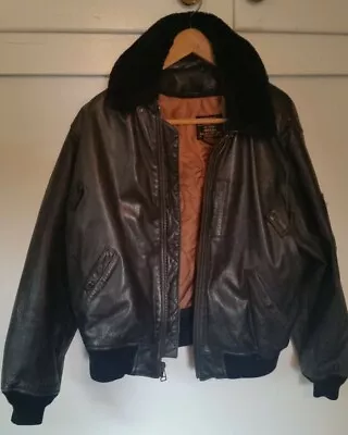 Avirex Authentic B-15 Bomber Flight Jacket Men's Large Genuine Leather VG Cond. • $175