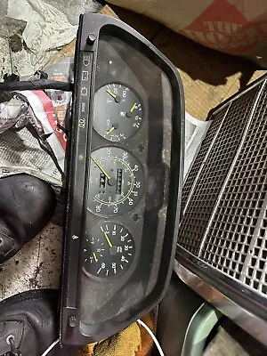 80's Mercedes-Benz W126 Dash MPH Speedometer Instrument Cluster Gauges 5424401 • $89.99