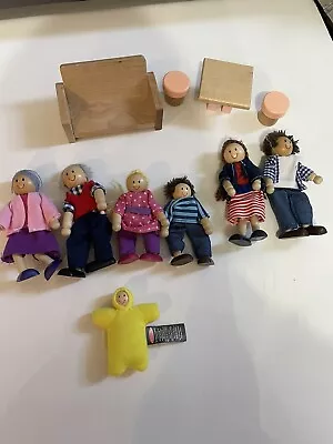 $49.99 • Buy Melissa & Doug Ryans Room Dollhouse Lot Wood Furniture Family Grandma Figures