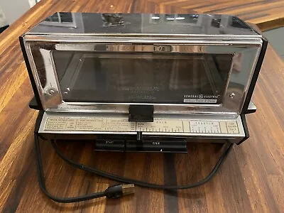 Vtg. GE Deluxe Toast-R-Oven 51T93 General Electric Works Great Toast N Broil • $95