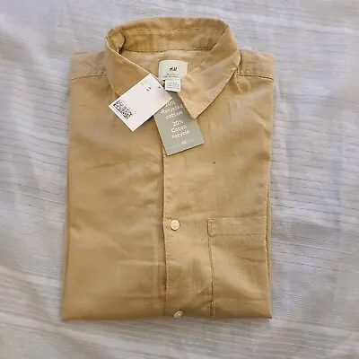 H&M Men’s Shirt Short Sleeve Button Front Size M Tan Beige Collared • $15