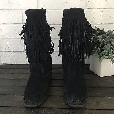 Minnetonka 1689 Black Suede 2 Layer Fringe Moccasins Boots Women's Size 8 • $20.74