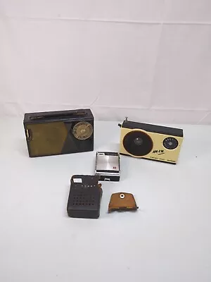 Vintage Am Fm Portable Radio Lot (UNTESTED) • $18.99