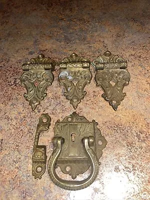 Antique Brass Ice Box Latch Locks 3 Hinges Pat. 1890’s CRB CO 🔥Super Rare • $41.35