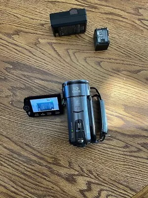 Canon VIXIA HF S100 Full HD 1080p AVCHD Flash Camcorder 10x W/ Extras Tested • $189.99