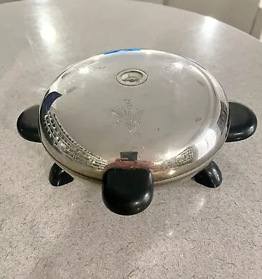 Vintage Manning-bowman Chrome Waffle Iron #1664 Art-deco Piece Waffle Iron • $20