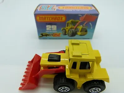 Matchbox 29 Tractor Shovel • £18