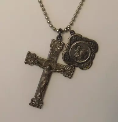 Vintage Religious Medals Saint Anthony Pray For Us Jesus Crucifix Catholic • $3