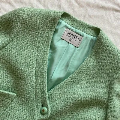$1398 • Buy Chanel Tweed Jacket Vintage Size XS