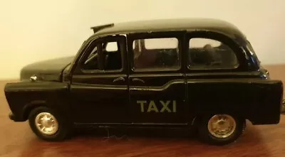 Welly London Taxi Toy Car Cab Black Model No 9050 Vintage Collectable • £5