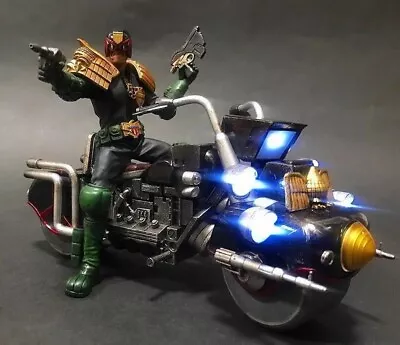 MISB RARE 🇺🇸 ThreeA 3A 2000AD 1:12 Judge Dredd #03 W/ Lawmaster Motorcycle #04 • $449.95