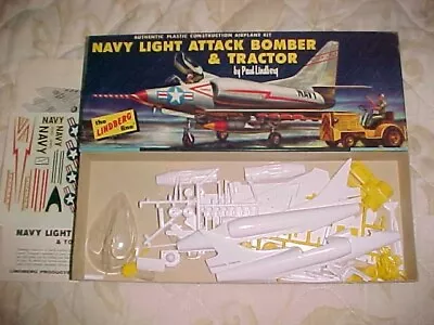 Lindberg A4d Skyhawk Light Attack Bomber Kit No. 555:100 • $55