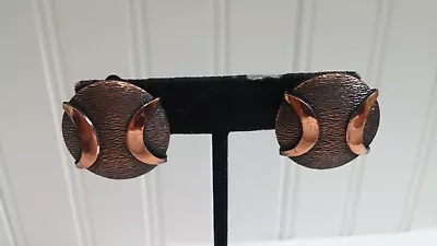 Vintage Solid Copper Embossed Crescent Textured Disk Clip-On Earrings  • $12