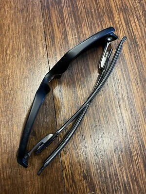 $41 • Buy OO9220-02 Oakley Jupiter Carbon Fiber Matte/Black Iridium Polarized