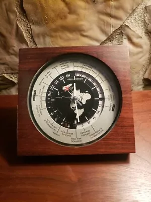 Seiko Quartz World Clock Time Red Airplane Vintage Working Wood QZ877 B • $126.44