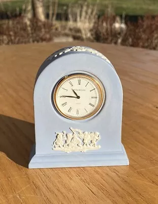 ~ BEAUTIFUL ~ Wedgewood JasperWare Miniature Mantle Clock Needs Battery • $9.95