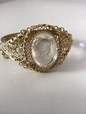 £25 • Buy Vintage - Whiting & Davis - Gold Cameo Bracelet 