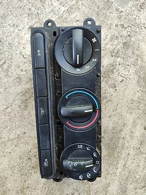 2005-2009 Ford Mustang Ac Heater Climate Control Unit BR33-19980-AA • $60