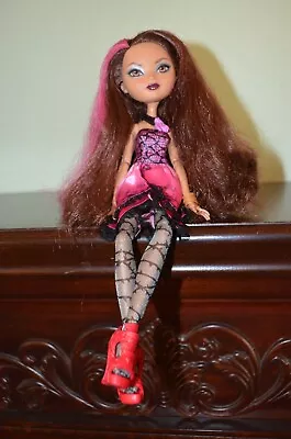 Mattel Monster High Ever After High Briar Beauty • $15.99