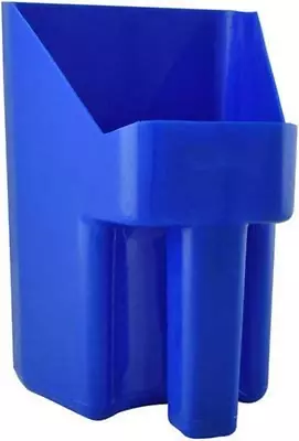 Sturdy Lightweight Plastic Feed Scoop Grain Scooper Dry Goods Scoop 3 Qt Blue • $26.24