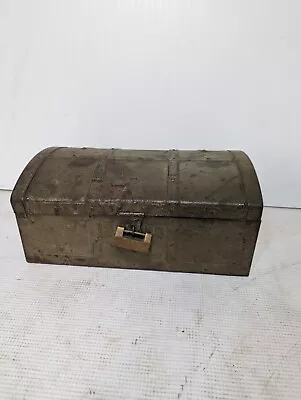 Antique Metal Treasure Chest 10 W X 6 D X 5 T Locked No Key - Free Shipping • $44.99