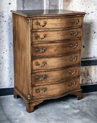 Chest Of Drawers Serpentine Front. • £545
