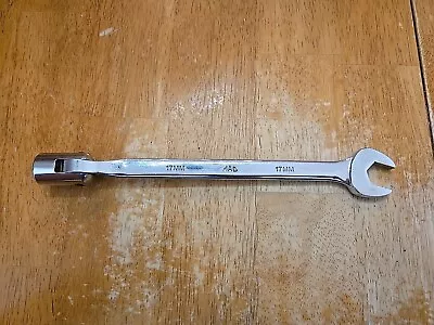 Mac Tools 17MM 12PT Chrome Open/Flex Head Combination Wrench M172FBXR • $36