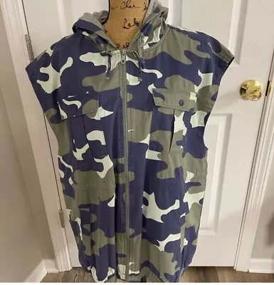 New With Tags OFFLINE By AERIE Womens' Green Blue Camo Vest Size Large • $35
