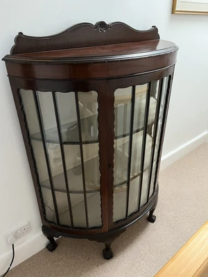 £20 • Buy Art Deco Bow Fronted Glass Display/Drinks Cabinet - Antique
