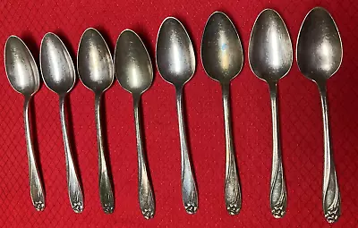 Vintage 8 Pieces Of 1847 Rogers Bros DAFFODIL Silver Treaspoons • $24.99