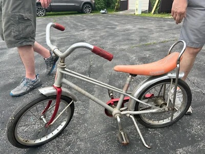 $250 • Buy Vintage 1979 Schwinn Sting Ray Pixie  Banana Seat 16  Bicycle