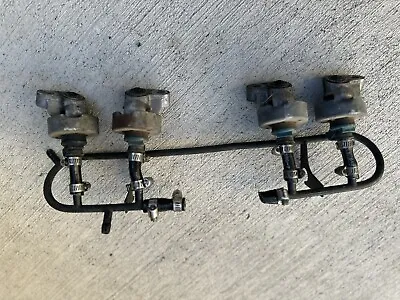 Volvo P1800 1800  E ES 142 144 145 Fuel Injectors Assembly • $49.99