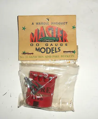 MASTER MODELS WARDIE HORNBY DUBLO No 38 SAND BIN & FIRE BUCKETS *EX-SHOP STOCK* • £12.50