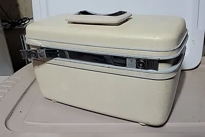 Vintage Samsonite Silhouette Cream Train Hard Makeup Case / Mirror &  No Keys • $24.75