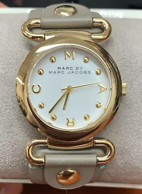 Mark By Marc Jacobs Molly Gold-tone Case Gray Leather Strap Watch MBM1303 • $70