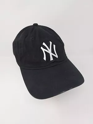 New York Yankees New Era 9Twenty Strap Back Dad Hat Adjustable Cap • $14.99