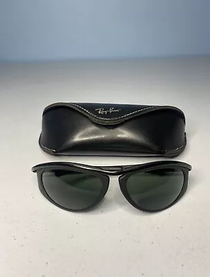 Vintage Men's Ray Ban Bausch & Lomb W1976 Black Wrap Sunglasses W/case  • $59.99