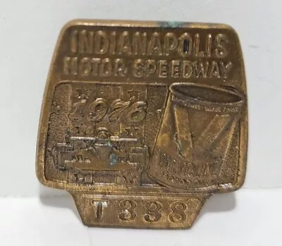 Indy 500 Pit Pass Pin Badge 1976 Indianapolis Motor Speedway Valvoline Motor Oil • $42