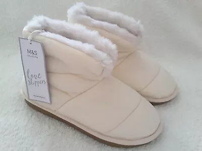 M&S Cream Slipper Boots With Faux Fur Size 3 NEW WITH TAGS • £12.99