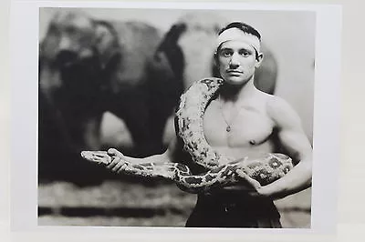 $5.38 • Buy RICHARD AVEDON:   EMILIEN BOUGLIONE   Art Postcard 