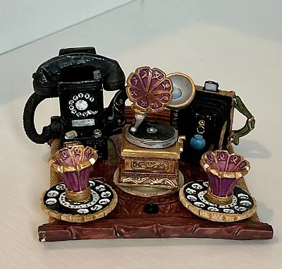 Popular Imports Inc.-Resin Mini Tea Set-Old Fashioned RadioTheme-NIB-1997 TS583 • $8.44