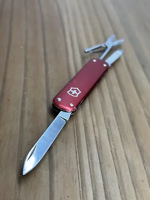 Victorinox Money Clip Swiss Army Knife - Red • $35