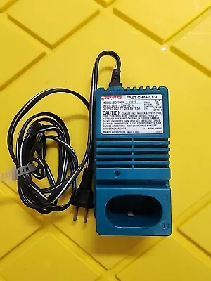 Makita Dc9700A Fast Charger For Makita Battery 7000/7100/7120/9000/9100/9120 • $14.99