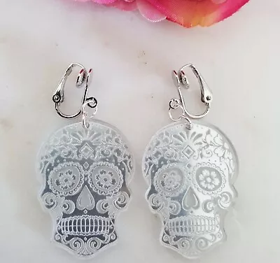 Clip On Earrings New Silver Acrylic Laser Cut Skull Drop Dangle Earrings • $6.71