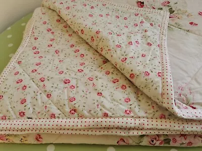 Floral Ditsy Quilt Bedspread Throw Single Or Small Double White & Pink 74 X 77” • £19.99