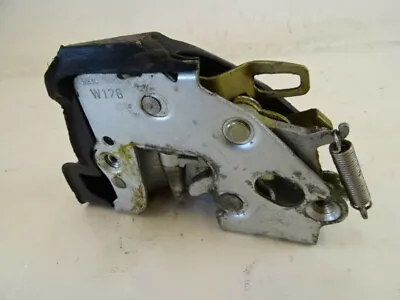 Mercedes W126 560SEL 420SEL Lock Door Latch Right Rear • $24.99