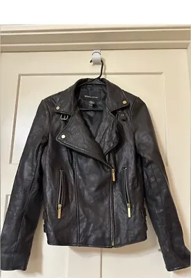 MODA Woman’s Leather Jacket • $40