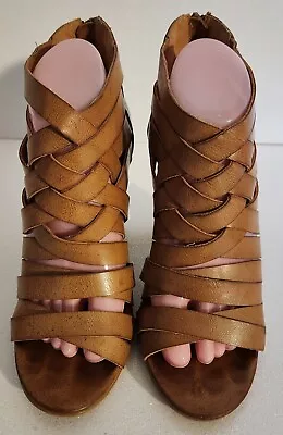 Dolce Leather Strap Tan Egyptian Style  Sandal Heels Womens 9 • $14.50