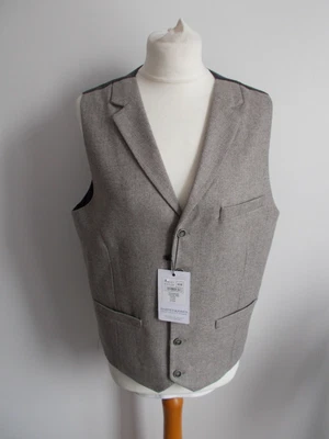 £19 • Buy Men's Harvey & Jones Grey Mix Collared V Neck  Waistcoat Vest  Size 40 R NWT